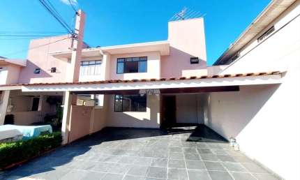 Casa em condomínio fechado com 3 quartos para alugar na Rua Francisco Zuneda Ferreira da Costa, 215, Bairro Alto, Curitiba, 101 m2 por R$ 2.500