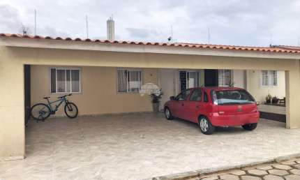 Casa em condomínio fechado com 3 quartos para alugar na Rua Valentin Scrok, 100, São Gabriel, Colombo, 90 m2 por R$ 2.100