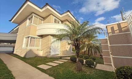 Casa com 3 quartos para alugar na Rua Augusto Fleischfresser, 117, São Braz, Curitiba, 232 m2 por R$ 11.500