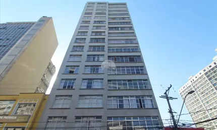 Apartamento com 1 quarto para alugar na Rua Alfredo Bufren, 183, Centro, Curitiba, 53 m2 por R$ 1.900