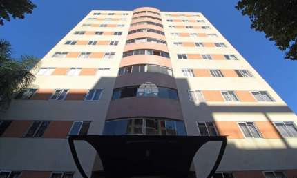 Apartamento com 3 quartos para alugar na Avenida da República, 7651, Portão, Curitiba, 129 m2 por R$ 2.500