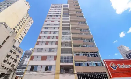 Apartamento com 3 quartos para alugar na Praça Rui Barbosa, 459, Centro, Curitiba, 227 m2 por R$ 3.500
