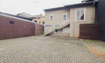 Ponto comercial para alugar na Rua Carlos Klemtz, 836, Fazendinha, Curitiba, 186 m2 por R$ 6.000