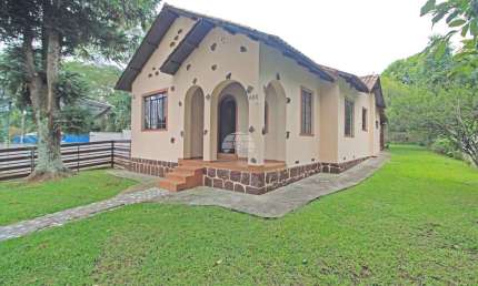 Casa com 3 quartos para alugar na Rua Theodoro Makiolka, 686, Santa Cândida, Curitiba, 160 m2 por R$ 3.800