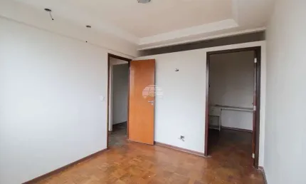 Sala comercial para alugar na rua marechal deodoro, 211, centro, curitiba, 49 m2 por r$ 1.950