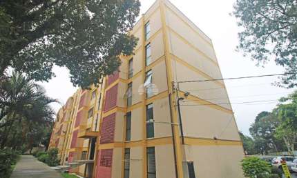 Apartamento com 2 quartos para alugar na Rua Maria de Lourdes Kudri, 4150, Barreirinha, Curitiba, 48 m2 por R$ 1.100