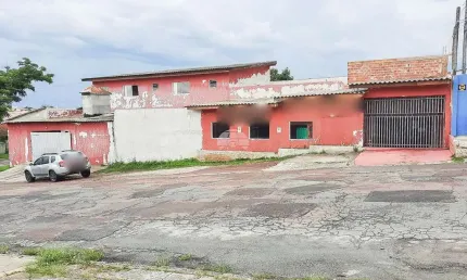 Ponto comercial para alugar na Rua Rio Jaguaribe, 658, Bairro Alto, Curitiba, 270 m2 por R$ 5.000