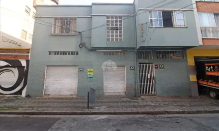 Ponto comercial para alugar na Travessa Itararé, 143, Centro, Curitiba, 55 m2 por R$ 1.200
