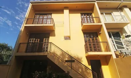 Casa em condomínio fechado com 4 quartos para alugar na Rua Rosa Mehl, 449, Uberaba, Curitiba, 162 m2 por R$ 4.000