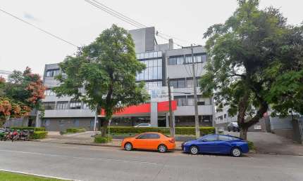 Sala comercial para alugar na Avenida Iguaçu, 1236, Rebouças, Curitiba, 28 m2 por R$ 1.800