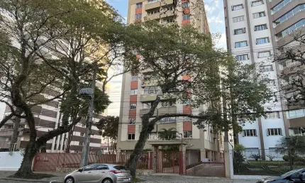 Apartamento com 1 quarto para alugar na Rua Padre Germano Mayer, 99, Cristo Rei, Curitiba, 45 m2 por R$ 1.600