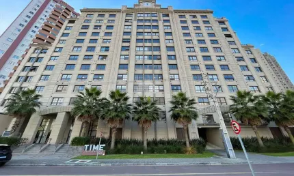 Sala comercial para alugar na Rua Zeila Moura dos Santos, 101, Cristo Rei, Curitiba, 31 m2 por R$ 1.700