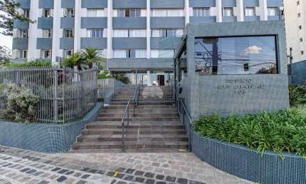 Apartamento com 3 quartos para alugar na Rua Bom Jesus, 303, Juvevê, Curitiba, 193 m2 por R$ 4.000