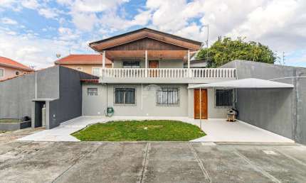Casa com 4 quartos para alugar na Rua Capitão Guilherme Bianchi, 538, Cajuru, Curitiba, 340 m2 por R$ 6.500