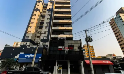 Sala comercial para alugar na Rua Comendador Macedo, 62, Centro, Curitiba, 42 m2 por R$ 990