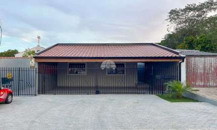 Casa com 3 quartos para alugar na Rua Arthur Euclides de Moura, 492, Xaxim, Curitiba, 156 m2 por R$ 3.350