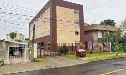 Apartamento com 3 quartos para alugar na Rua Aviador Luiz Bergmann, 348, Bacacheri, Curitiba, 101 m2 por R$ 2.990