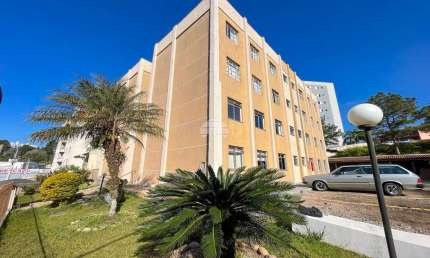 Apartamento com 3 quartos para alugar na Rua Margarida Fogiatto Cavagnari, 142, Atuba, Curitiba, 58 m2 por R$ 1.500