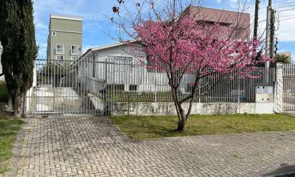 Casa com 2 quartos para alugar na Rua Professor Antônio Martins Franco, 708, Novo Mundo, Curitiba, 70 m2 por R$ 1.980