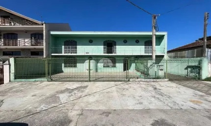 Casa com 3 quartos para alugar na Rua Irmã Flávia Borlet, 467, Boqueirão, Curitiba, 100 m2 por R$ 3.750