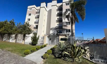 Apartamento com 2 quartos para alugar na Avenida Monteiro Tourinho, 950, Tingui, Curitiba, 64 m2 por R$ 1.900