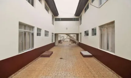 Terreno comercial para alugar na rua íris antônio campos, 250, campo comprido, curitiba, 45 m2 por r$ 1.200