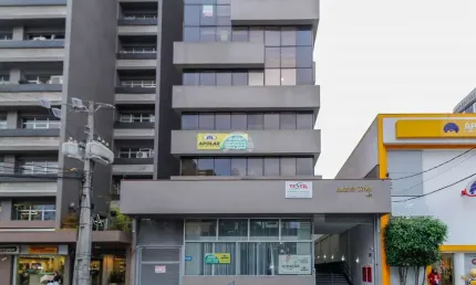 Garagem para alugar na Rua Conselheiro Laurindo, 490, Centro, Curitiba, 17 m2 por R$ 240