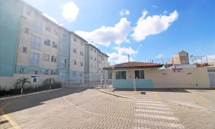 Apartamento com 2 quartos para alugar na Travessa Green Village, 40, Capela Velha, Araucária, 52 m2 por R$ 1.050