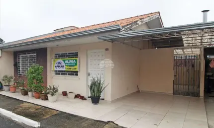 Casa em condomínio fechado com 2 quartos para alugar na Rua Vicente Calderari, 14, Thomaz Coelho, Araucária, 50 m2 por R$ 1.400
