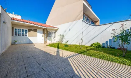 Casa com 3 quartos à venda na Rua Antônio Moro, 879, Costeira, São José dos Pinhais, 65 m2 por R$ 450.000
