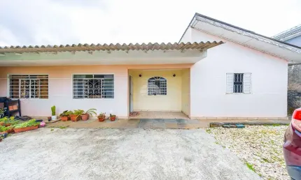 Casa com 5 quartos à venda na Rua Siqueira Campos, 80, Jardim Guilhermina, Colombo, 450 m2 por R$ 430.000