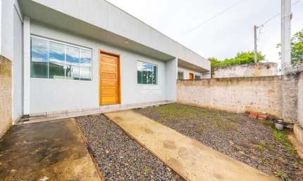 Casa com 2 quartos à venda na Rua Dã, 13, Cristo Rei, Campo Largo, 120 m2 por R$ 229.000