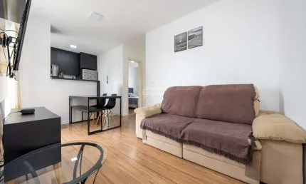 Apartamento com 2 quartos à venda na Estrada dos Expedicionários, 4799, Bom Jesus, Campo Largo, 43 m2 por R$ 180.000