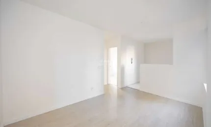 Apartamento com 2 quartos à venda na Estrada dos Expedicionários, 4799, Bom Jesus, Campo Largo, 43 m2 por R$ 160.000