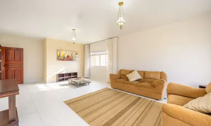 Casa com 3 quartos à venda na Rua Faustino Rivabem, 22, Vila Bancária, Campo Largo, 300 m2 por R$ 1.400.000