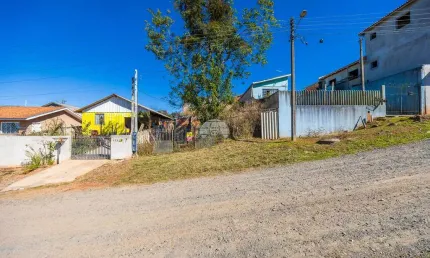 Terreno à venda na Rua México, 100, Conjunto Habitacional Monsenhor Francisco Gorski, Campo Largo por R$ 110.000