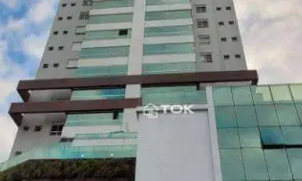 Cobertura Finamente Mobiliada com 03 Suítes no Bairro Fazenda em Itajaí SC