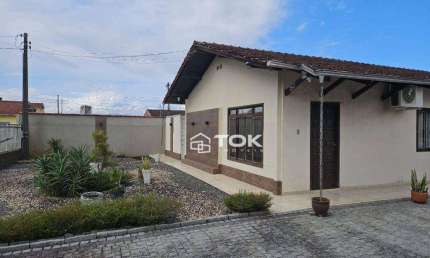 Casa com 3 quartos à venda na Rua Martin Maul, 53, Iririú, Joinville