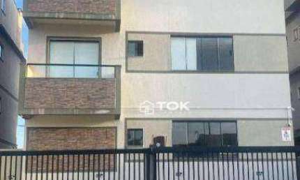 Apartamento com 1 dormitório sendo suíte e com vaga