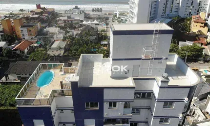 Apartamento mobiliado com 4 Suítes à poucos metros do mar na Praia Brava em Itajaí SC