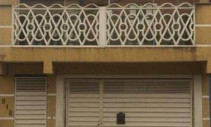 Casa com 2 dormitórios à venda, 125 m² por R$ 712.000,00 - Jardim Itaquiti - Barueri/SP