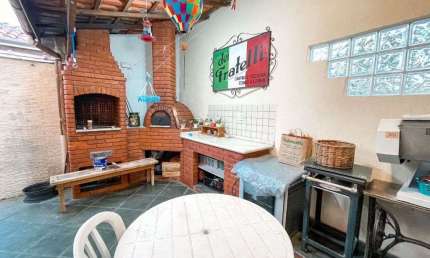 Casa com 3 dormitórios na vila boa vista, proximo ao parque municipal