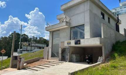 Casa com 3 dormitórios à venda, 290 m² por R$ 1.790.000,00 - Jardim Itaquiti - Barueri/SP