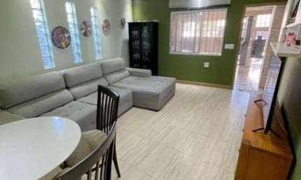 Sobrado com 3 dormitórios à venda, 260 m² por R$ 850.000,00 - Jardim Tupanci - Barueri/SP