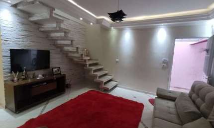 Sobrado com 3 dormitórios à venda, 264 m² por R$ 690.000,00 - Bandeiras - Osasco/SP