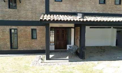 Casa com 5 dormitórios à venda, 480 m² por R$ 1.400.000,00 - Morada dos Pássaros - Barueri/SP