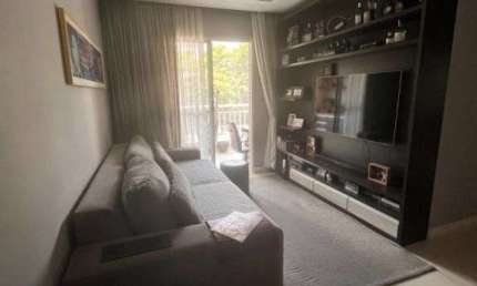 Apartamento com 3 quartos - Jardim Tupanci - Barueri/SP