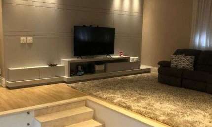 Casa com 5 Quartos, MOBILIADO  - Centro Comercial Jubran - Barueri/SP