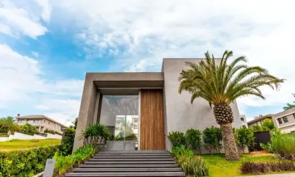 Casa com 5 Quartos - Tamboré - Santana de Parnaíba/SP