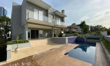 Casa com 4 dormitórios à venda, 600 m² por R$ 6.000.000 - Alphaville - Barueri/SP
